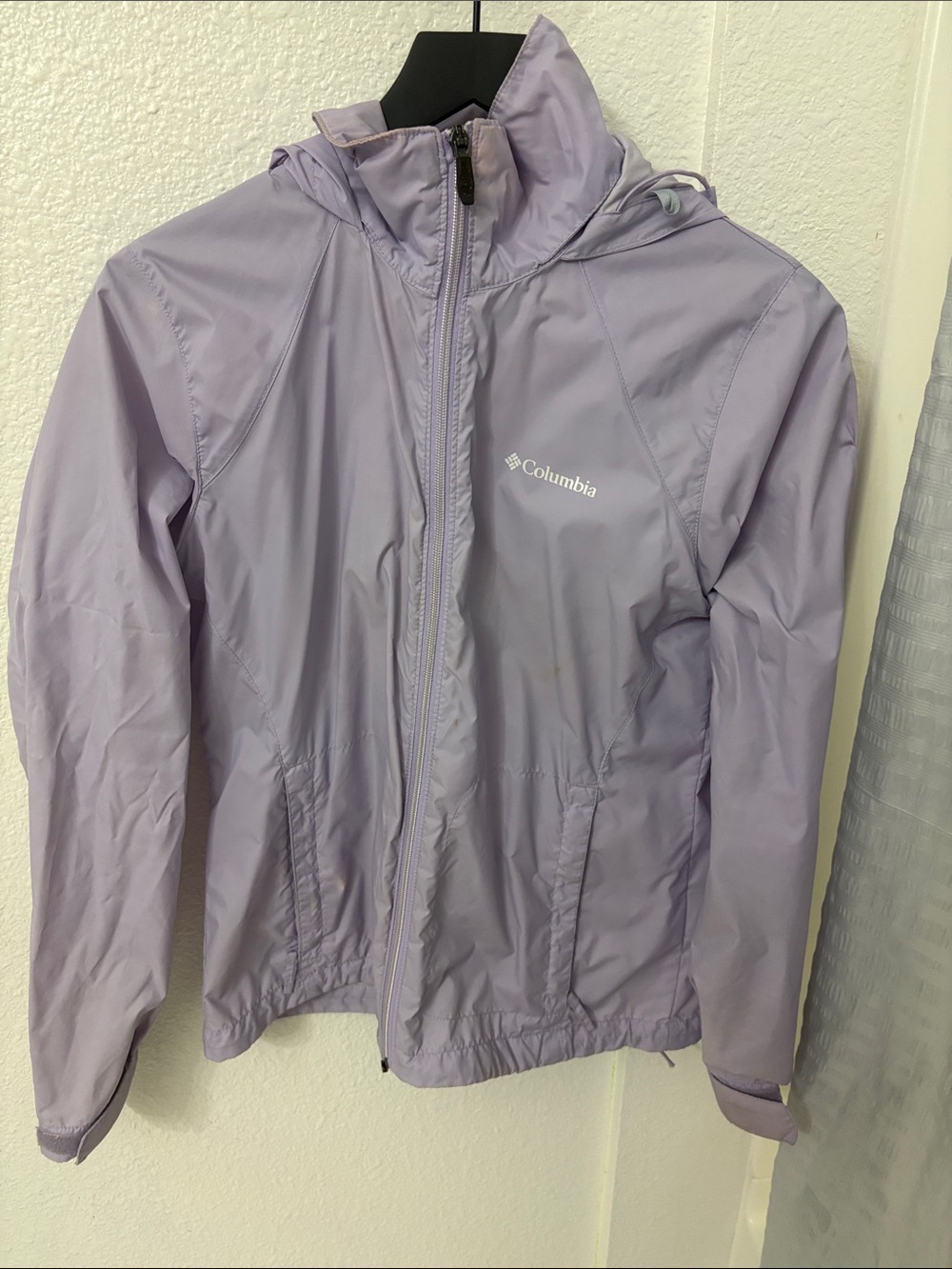 Columbia Women's Hooded Rain Shell - Light Lavender
